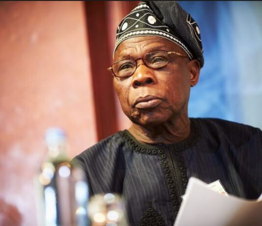 #LekkiTollGate: Withdraw Army from Streets, Use Dialogue – Ex-President Obasanjo tells Buhari