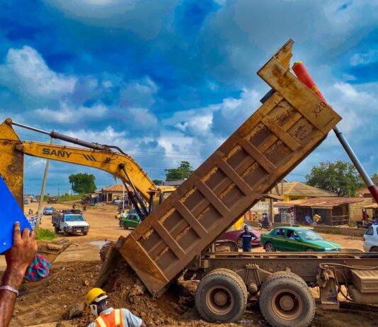 Ogun Government mobilises contractors back to abandoned road projects