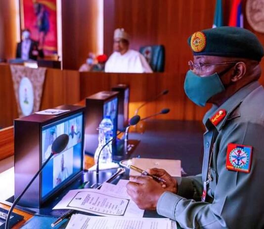 Photos: President Buhari meets Governor’s Forum security committee