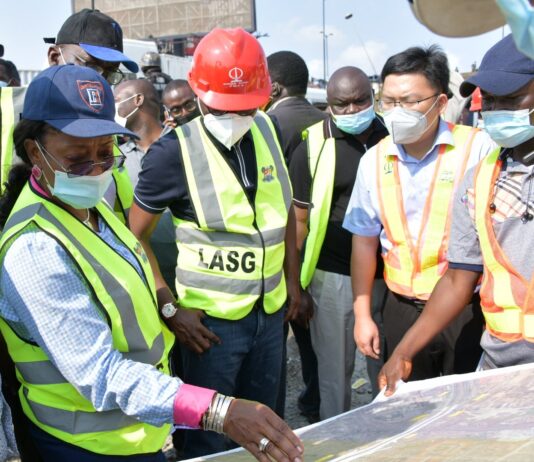 Sanwo-Olu disapproves truck-parking on Apapa road, says Lekki port’ll ease congestion