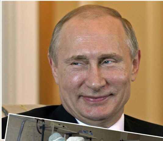 Putin: World’s First Vaccine against COVID-19 to Be Registered in Russia PutinandMedicalWorkers