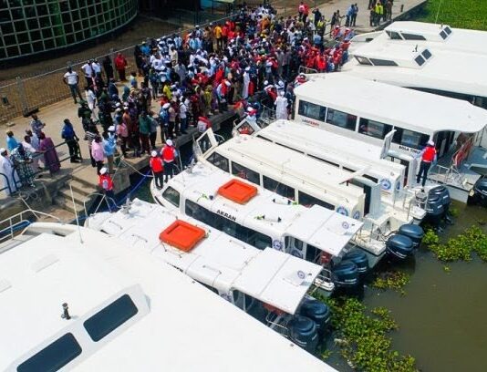 Lagos Organises ‘Independence Watermania’ to Reward Boat Passengers
