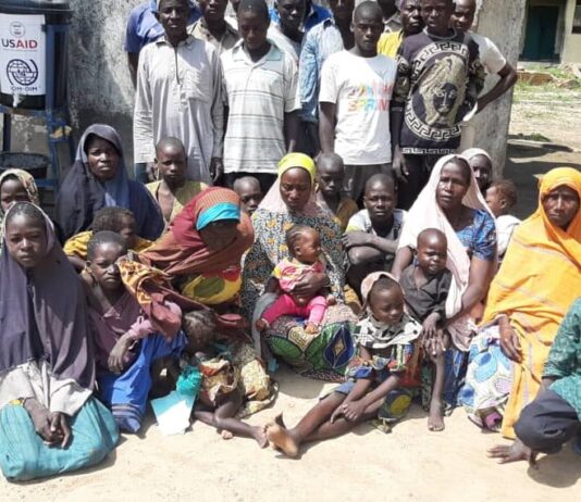 Thirteen Boko Haram Terrorists and Family Members Surrender to Nigerian Troops