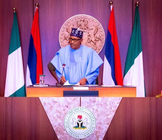 Wield ‘freedom responsibly’, President Buhari tells Nigerian media