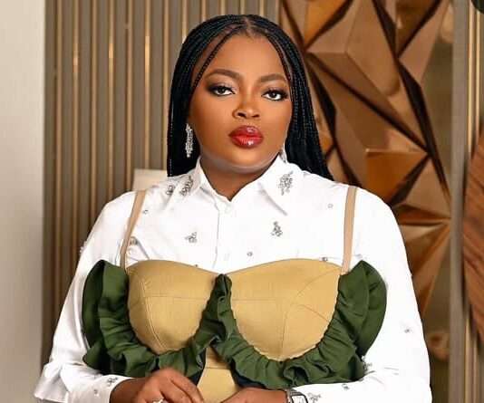 Funke Akindele’s Fan Begging For A Phone Becomes Instant Meme Funke Akindele