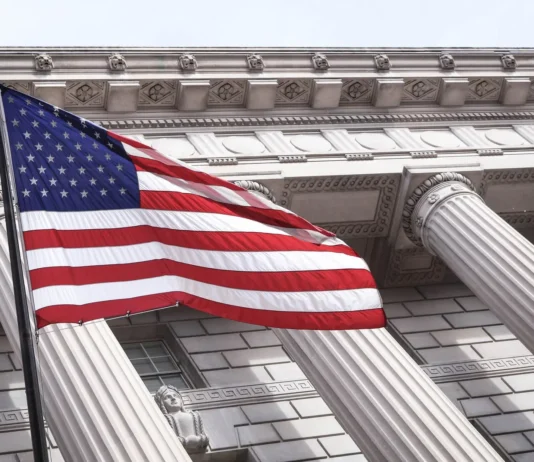 US denies visas to former EU commissioner, activists in tech-regulation clash