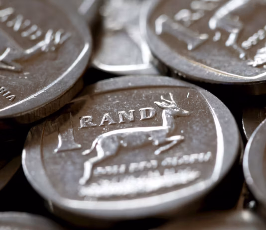 Local Currency Firms Up Against Dollar in Early 2026 Trading