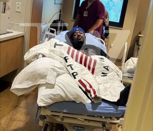 Ray J Hospitalized in Las Vegas With Pneumonia and Heart Pain, Reports Say