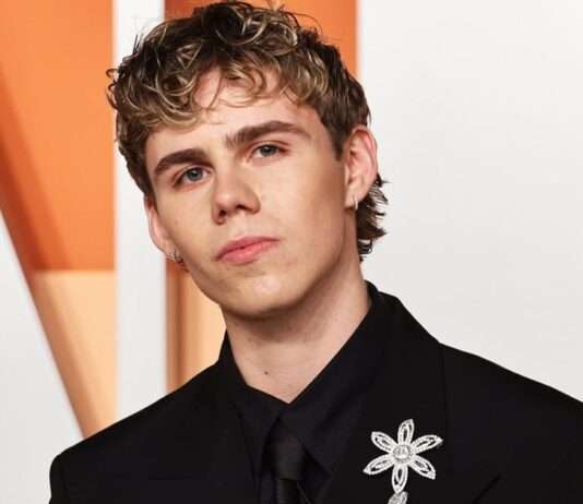 The Kid LAROI releases ‘Before I Forget’ and leans into heartbreak storytelling