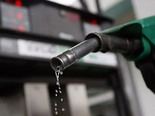 Fuel Prices Surge Toward N1,000 Milestone as Global Crude Rises