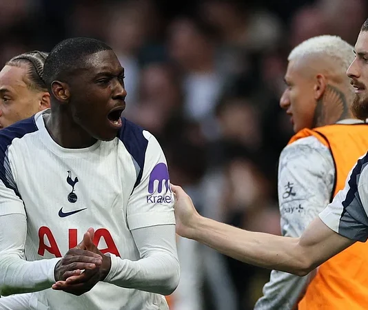 Tottenham Hotspur Faces “Unthinkable” Relegation Threat After Slump