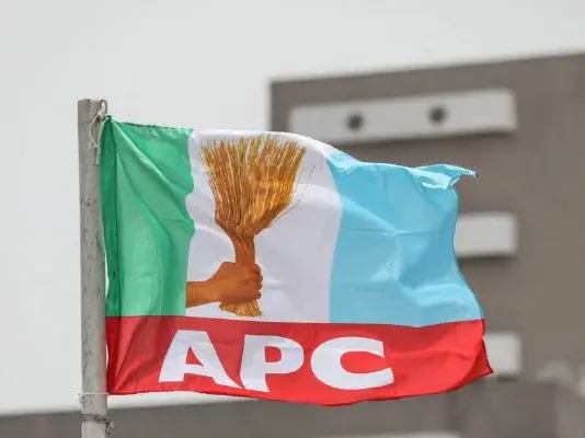 Osun Government and APC Clash Over Alleged N13.7 Billion Payroll Fraud