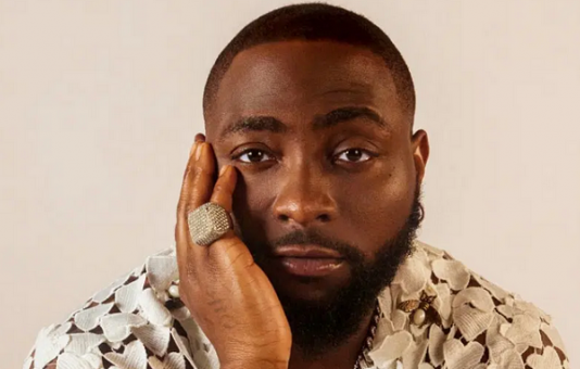 Davido Mourns Close Associate Amidst ₦1 Billion Legal Battle