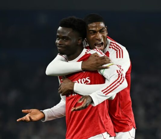 Arsenal Holds Slim Lead as Premier League Title Race Heats Up