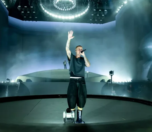 Wizkid Joins Justin Bieber for Surprise “Essence” Performance at Coachella