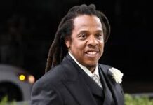 Hip-Hop Titan Jay-Z Stuns Fans With Raw New Freestyle And Distinct Hairstyle At Roots Picnic