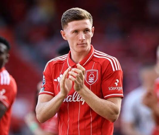 Manchester City Sets British Record with £116 Million Signing of Elliot Anderson