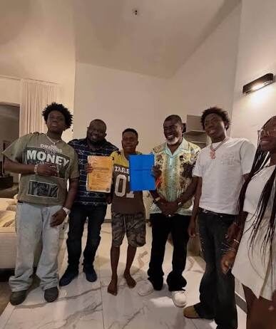 Content Creator Peller Breaks Down In Tears After Receiving Keys To N400 Million Mansion