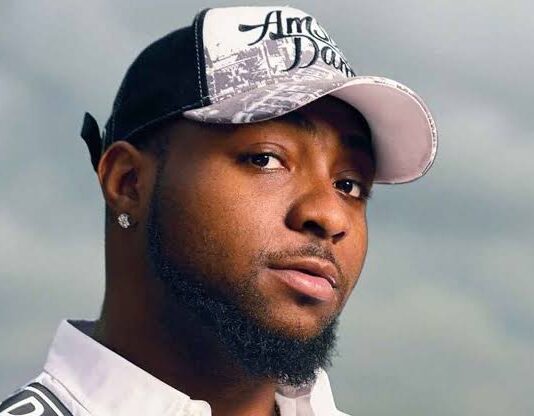 Davido Offers $1M Cash Bet for Any Artiste to Challenge His Catalogue