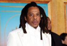 Jay-Z Surprises Fans at London Pop-Up Ahead of Stadium Shows