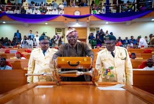 Lagos Assembly reorders a N4.445 trillion 2026 budget and clears a bond