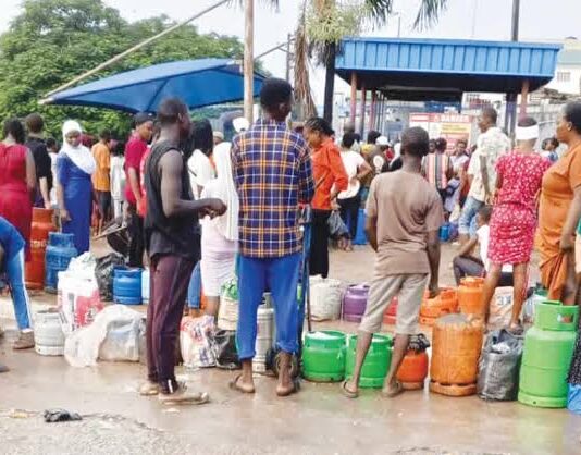 Nigeria’s cooking-gas market feels pressure from Middle East supply disruption